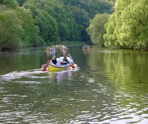 2-tägige Kanutour auf der Lahn ab Löhnberg 2-tägige Kanutour auf der Lahn ab Löhnberg