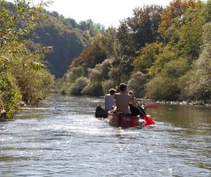 1-tägige Kanutour auf der Lahn ab Löhnberg 1-tägige Kanutour auf der Lahn ab Löhnberg